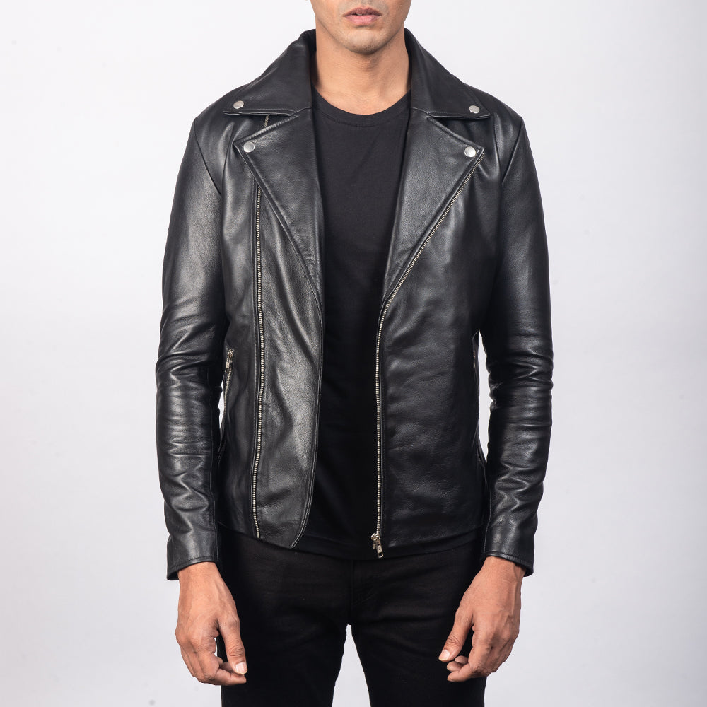 
Noah Black Leather Biker Jacket in Black Sheepskin Leather - 正面版型与定制立体剪裁轮廓 | 官方商城选购