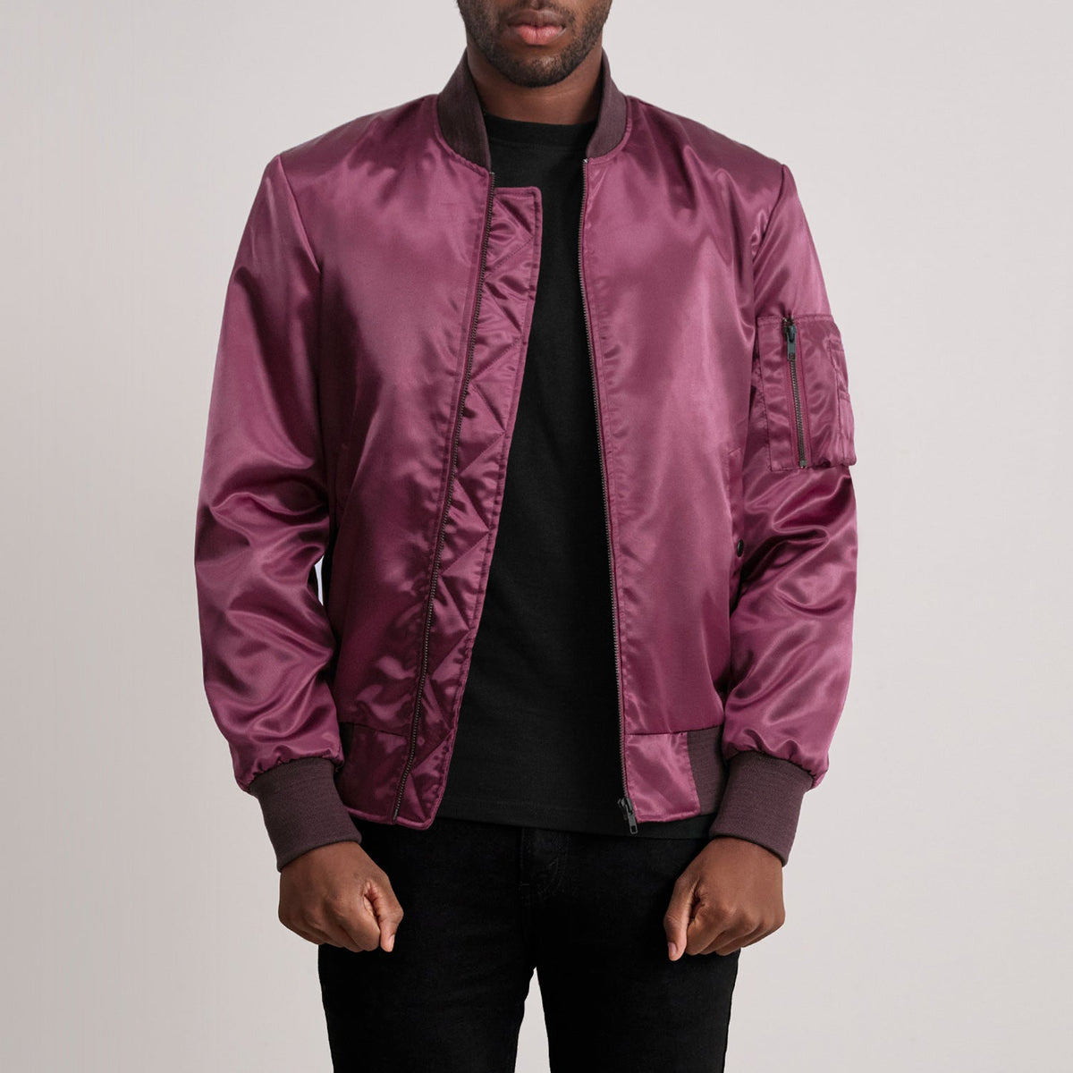 Quinton MA-1 Maroon 真皮飞行员夹克 男士 - Lateral Side Profile View Showing Sleeve Cut &amp; Athletic Taper Fit