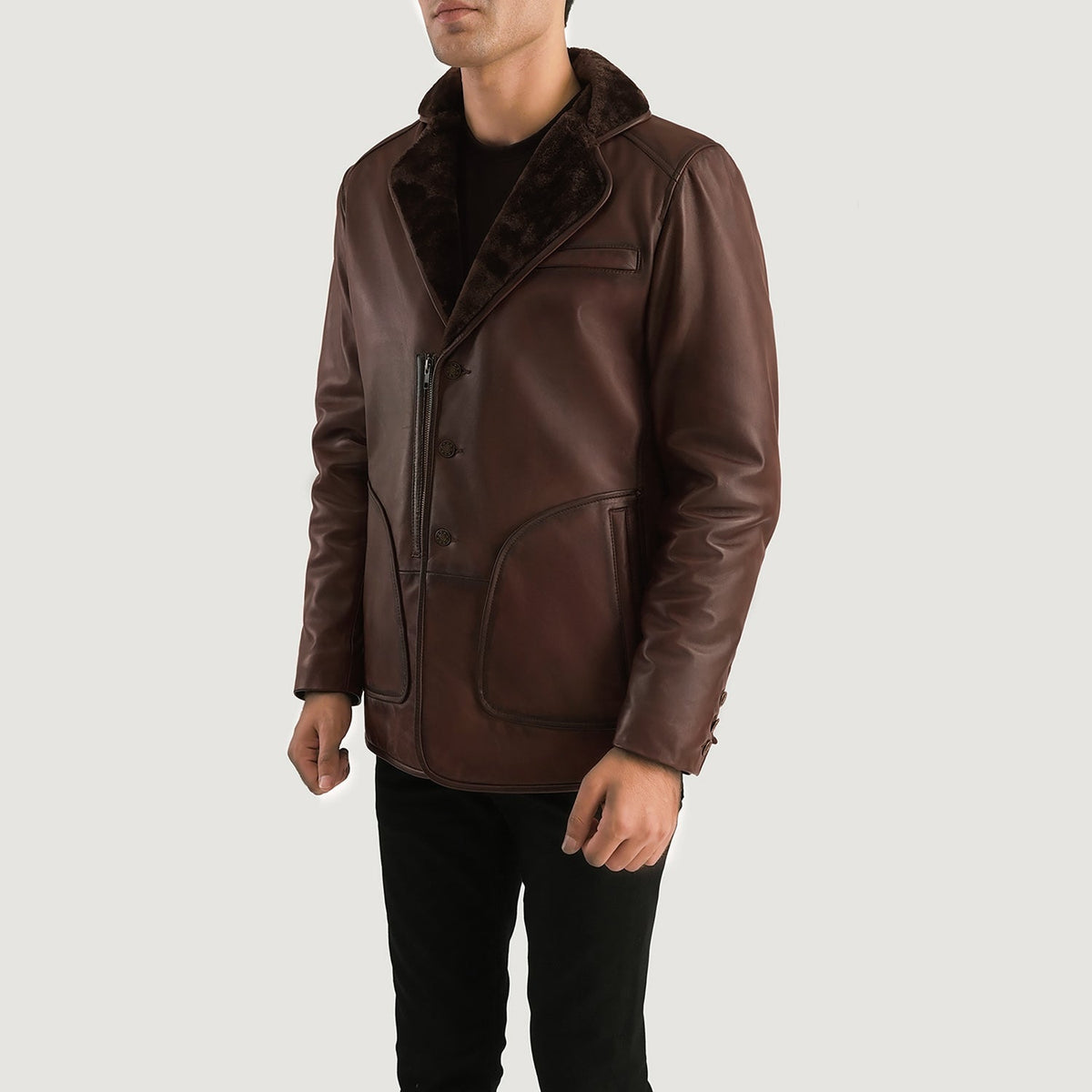
Distressed Brown Sheepskin Burnishing Aviator Jacket - 展现肩线贴合与利落下摆的背部视角