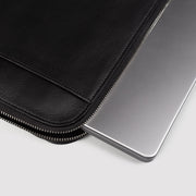 
The Baxter Leather Laptop Sleeve 女士 女士 – alternate product view 4