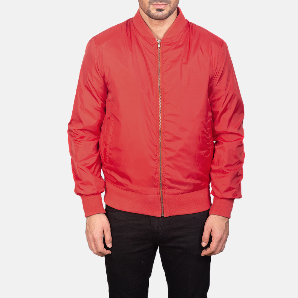 Close-Up Detail of Varsity &amp; Zipper Hardware on Men's Zack Red 真皮飞行员夹克 男士
